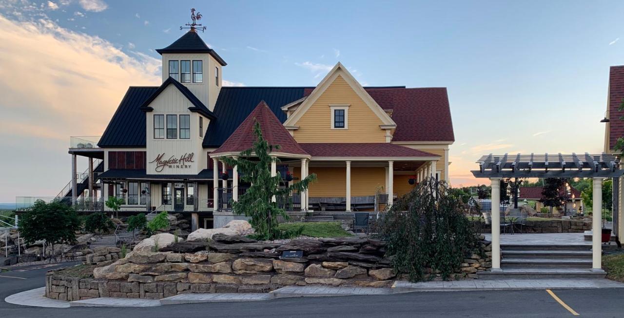 Hotel Magnetic Hill Winery Moncton Zewnętrze zdjęcie